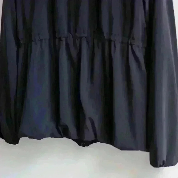 RARE Lululemon Cinched-Waist
Hooded Jacket Size‎ 6 Black - Picture 4 of 7